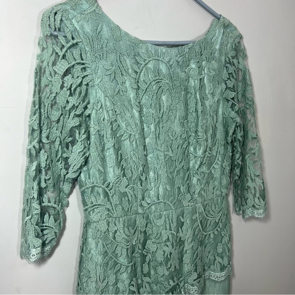 Adrianna Papell Peplum Dress Green Floral Lace Formal Wedding Guest Mermaid Sz 8 - Picture 15 of 15